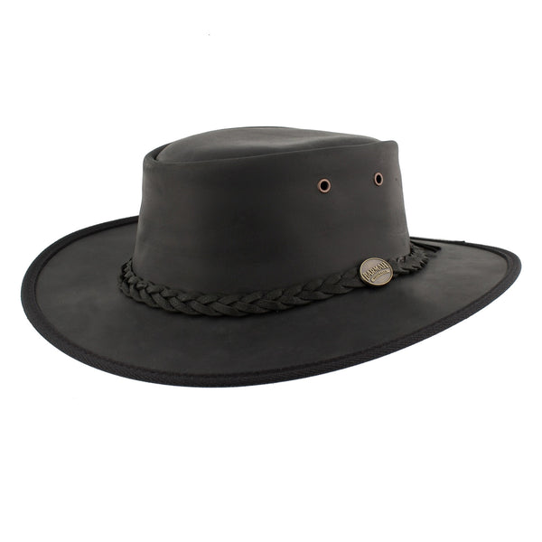Barmah_1060_angled_product_image_black_600x600.jpg