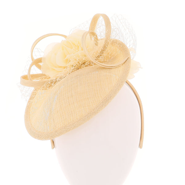 OCH091HeadbandFascinator-mChampagne02_f9686108-3c33-46a2-a80c-b9cc91c4296a_600x600.jpg