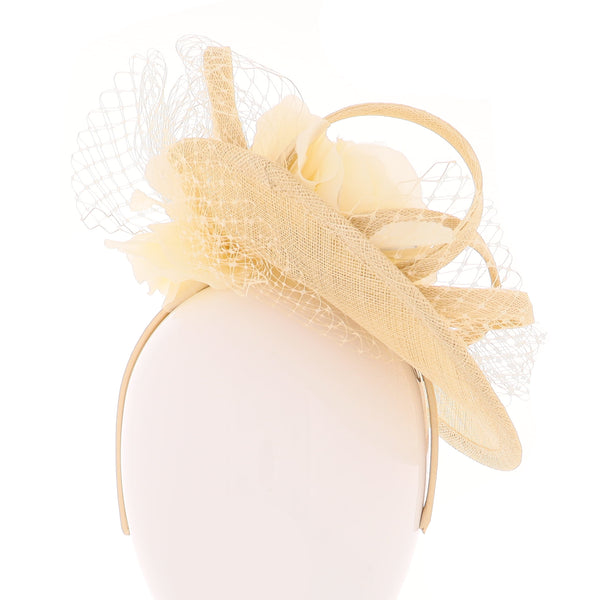 OCH091HeadbandFascinator-mChampagne03_05a2ed31-50d0-4115-bf67-e55f0d5eb663_600x600.jpg