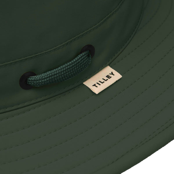 TilleyLTM6AirflowHatBadgeEvergreen_600x600.jpg
